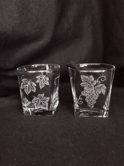 Гравиране и рисуване върху стъкло