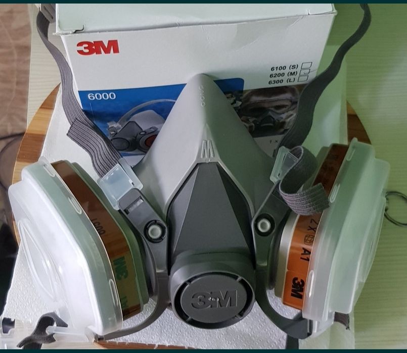 Măști 3M + filtre , speciale de praf