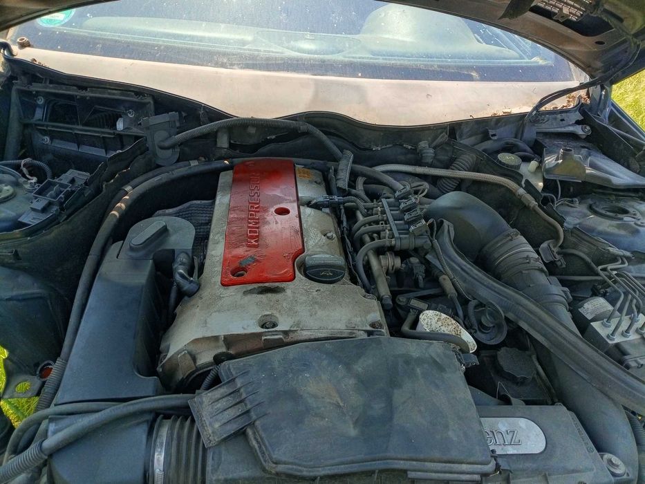 Мерцедес w203 на Части