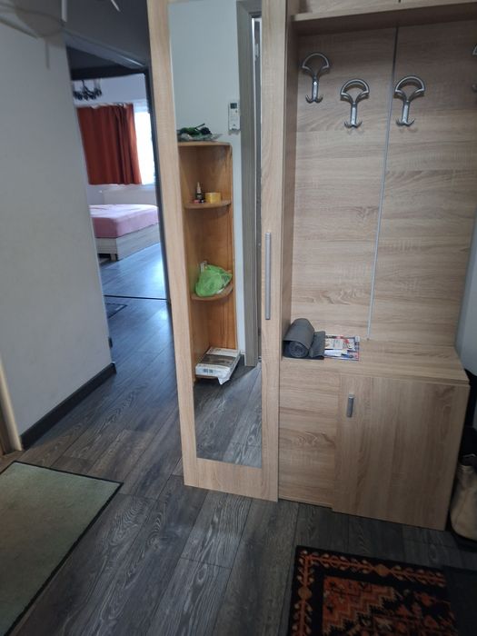 Închiriez apartament cu 3 camere - fără agenții  imobiliare,  va rog