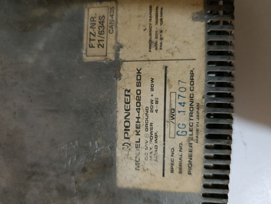 Продам автомагнитолу Pioneer