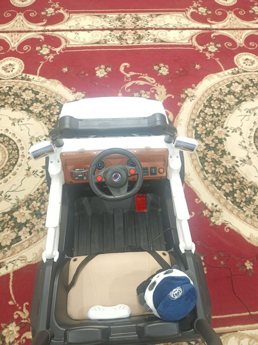 Децкий Мошина сотилади