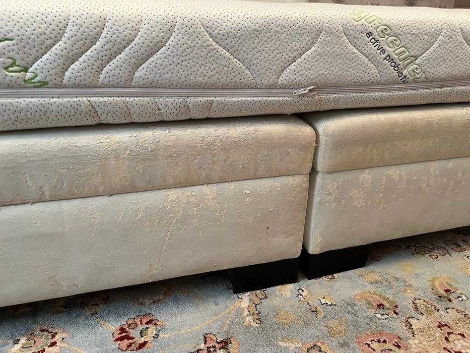 кровать для спальни