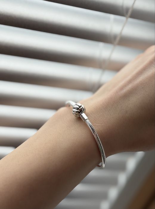 Bratara Noua cu Saculet