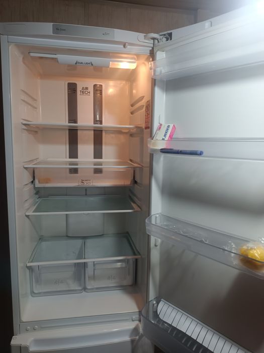 Срочно продам холодильник