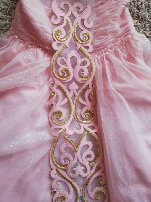 Платье для узату, для выпускного