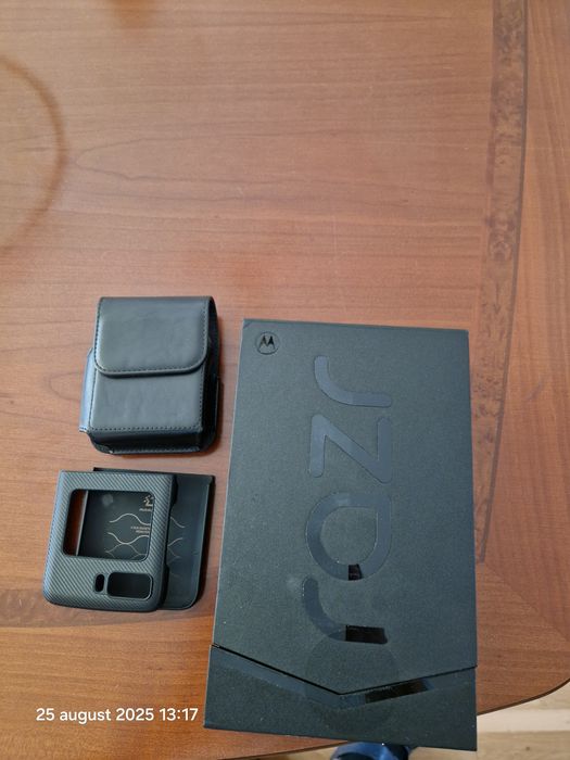 Motorola Razr 2022,  în garanție