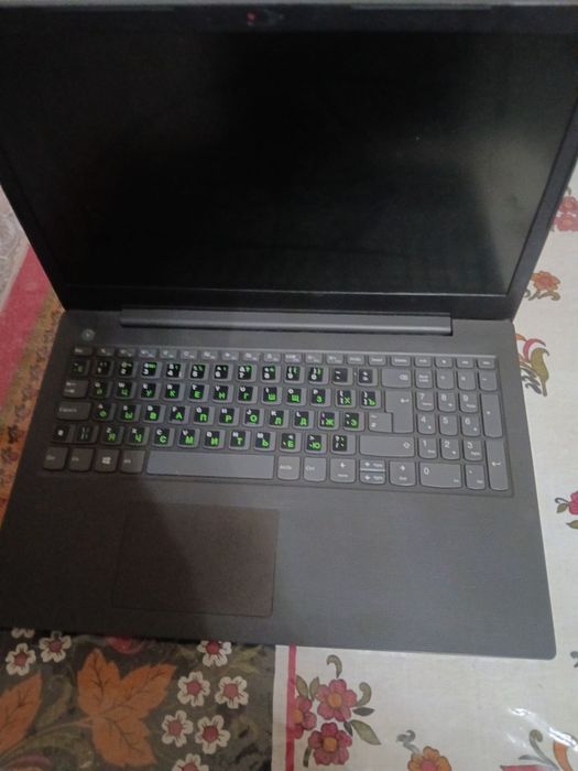 Notebook LENOVO 1 TB