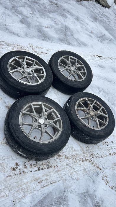 Продаю шины с дисками 4 шт