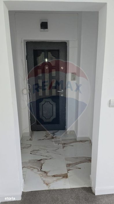 Apartament cu 2 camere de vânzare în Gura Campului