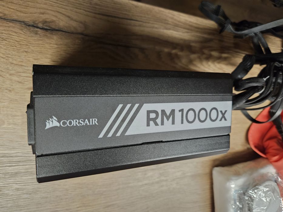 Захранване Corsair RM1000x