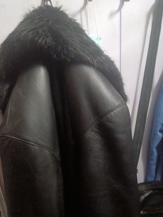 дубленка 54/56 размер воротник бобер