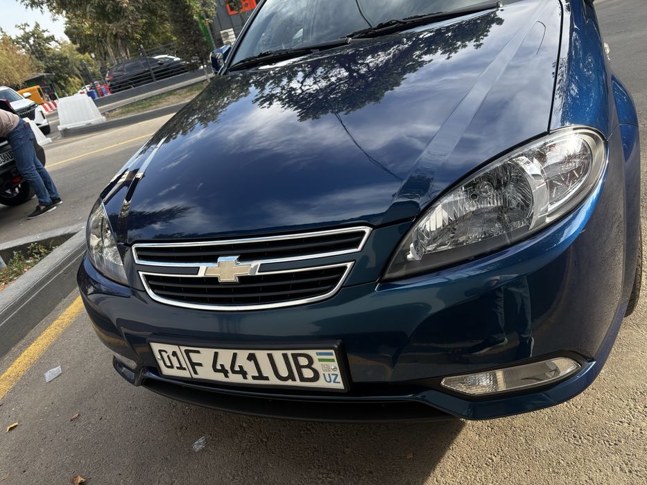 Продается Жентра 8.000 пробег елегант плюс Евро автомат 2023 года