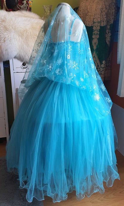 Rochie de printesa Elsa varsta 9 ani marimea 134 produs Nou