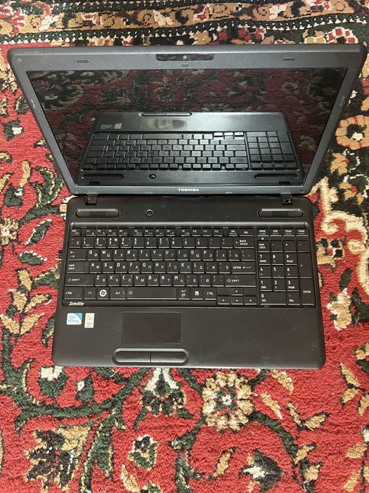 Ноутбук toshiba