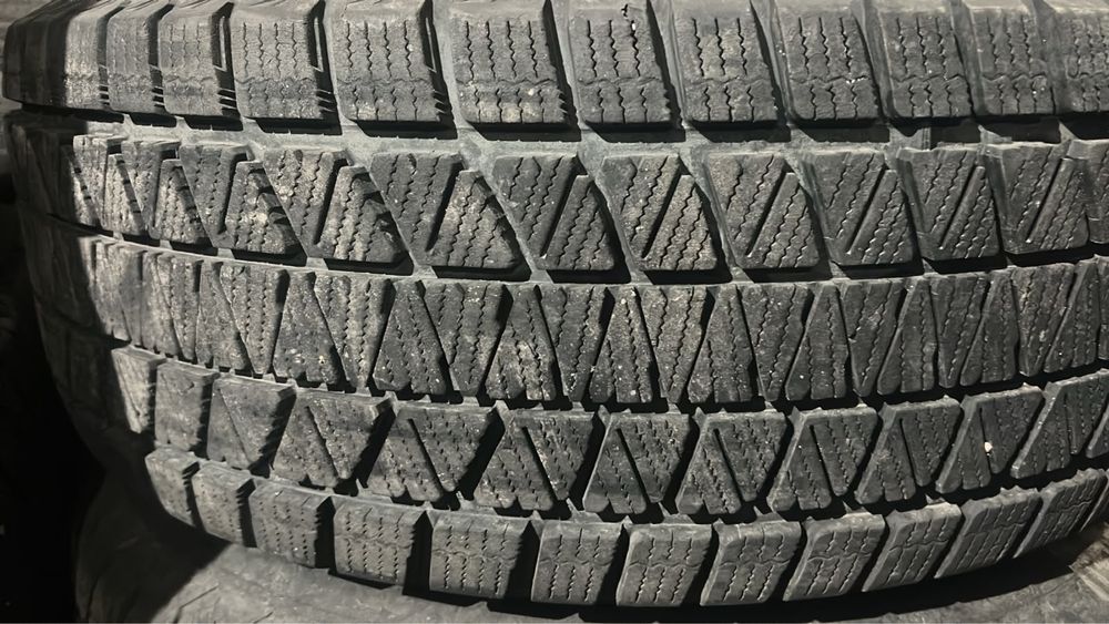 Шины Bridgestone Blizzak DM-V3