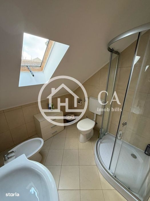 Casa P+M cu 4 camere de inchiriat în zona Centrală, Oradea