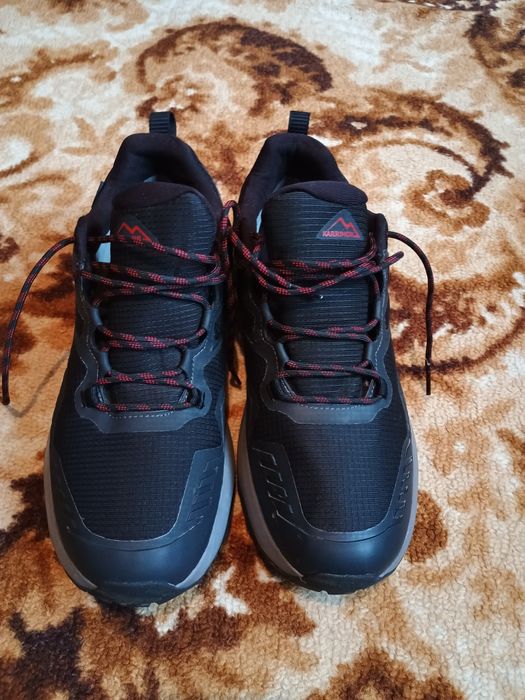 Туристически обувки Каримор