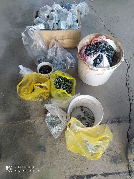 Болты 500 тг за кг