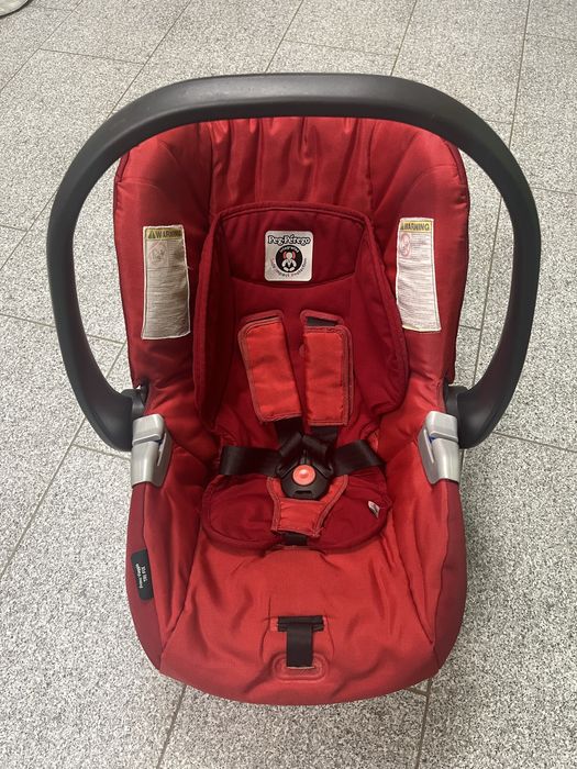 Scoica / scaun auto,baza ajustabila isofix.Landou patut+curele prinder