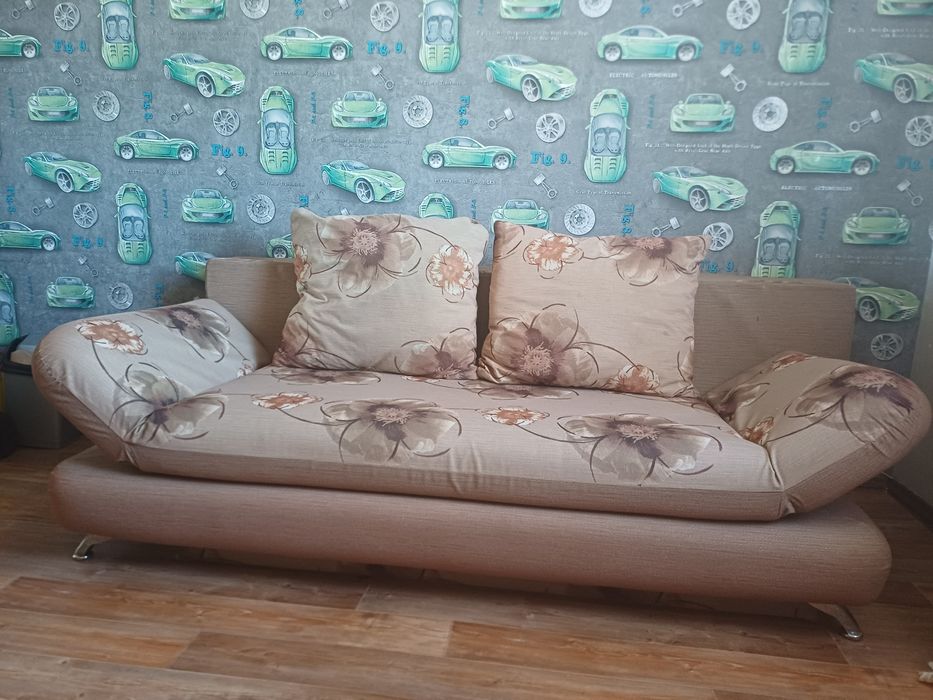 Продается Диван раскладной