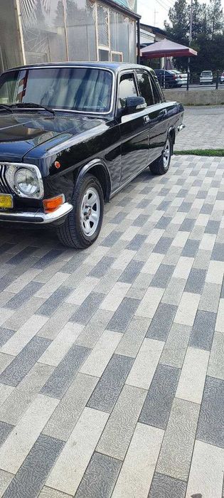 Volga GAZ 24 sotiladi