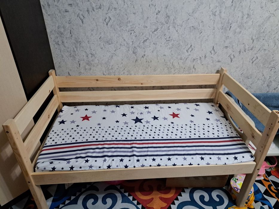 Приставная кровать