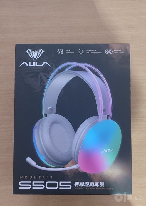 Aula S-505 gaming naushniklari.