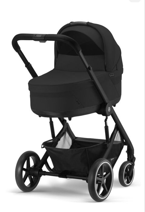 Продам косяску  Cybex 3 в 1