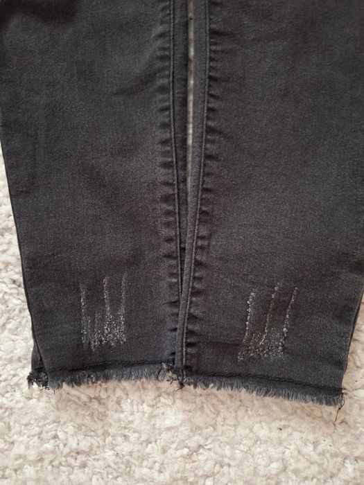 Blugi elastici femei  Pepco