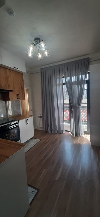 3 xonali kvartira  Òrikzor bozor yonida ozoda yashidigan oilaga ijarag