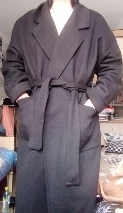 Продам пальто чёрное