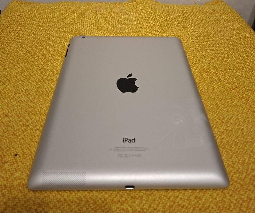 Tableta iPad Apple generația  4