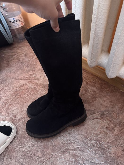 Зимние кожаные сапоги