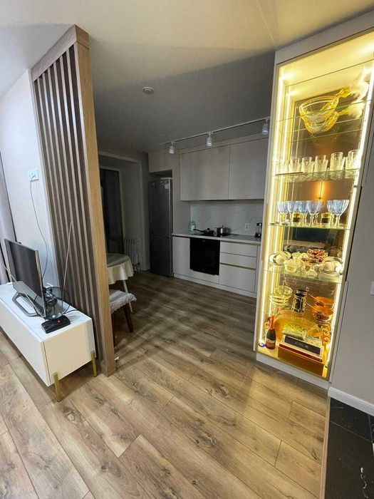 продам 2 комнатную квартиру