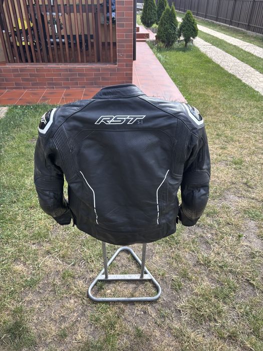 Vand echipament moto RST S1 M