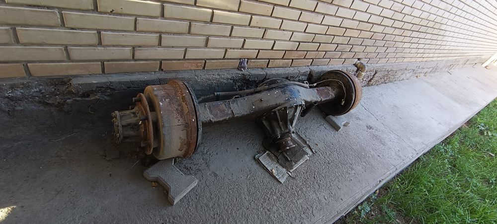 Исузи задний мост сотилади