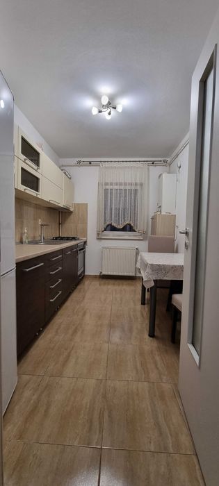 Inchiriez garsoniera 38 mp zona Grivitei/Aurel Vlaicu Brasov