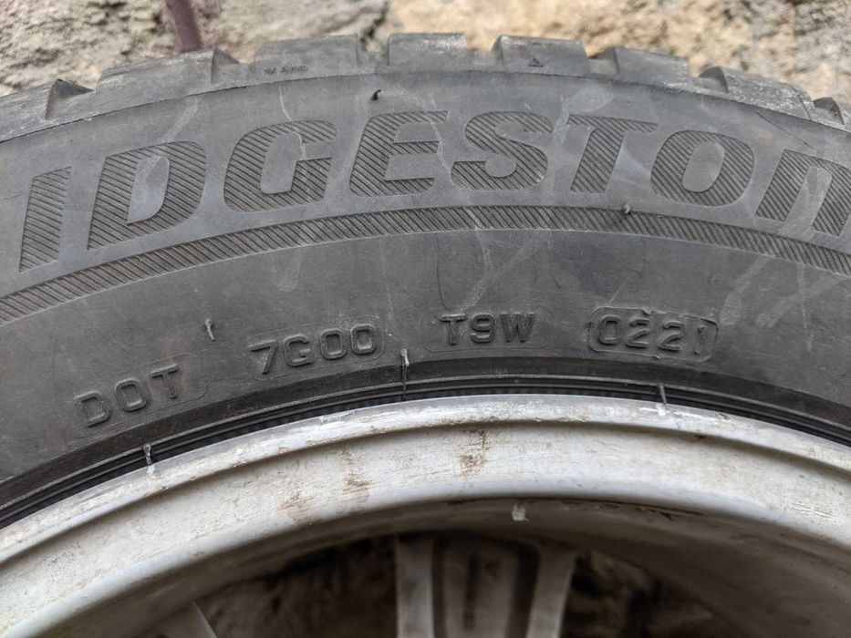 Set 4 anvelope de iarna Bridgestone Blizzak, 225/55/R18 cauciucuri M+S