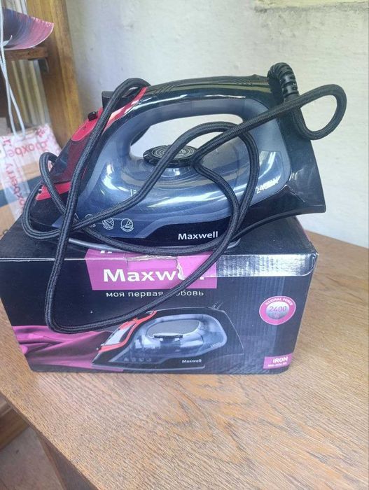 продам утюг Maxwell
