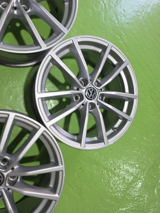 17 5x112 Vw Passat Tiguan Touran Caddy Golf 5х112