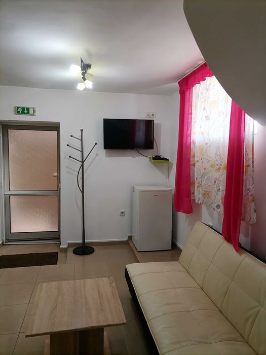 Дава се под наем Едностаен апартамент в Варна, Червен площад - 45 кв.м за 306 € - Снимка #8