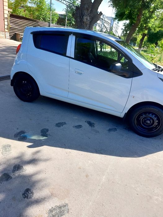 Tezda sotiladi Spark 2019