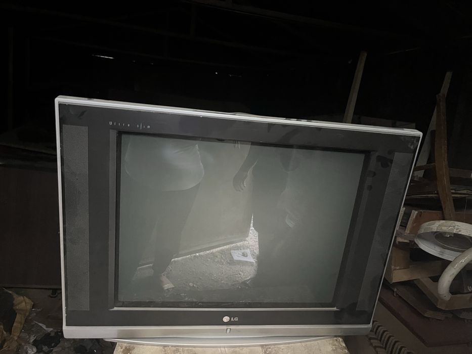 Телевизор lg старого обрасса