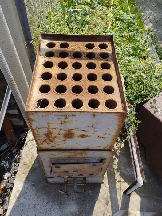 Продам печь на угле ,новая