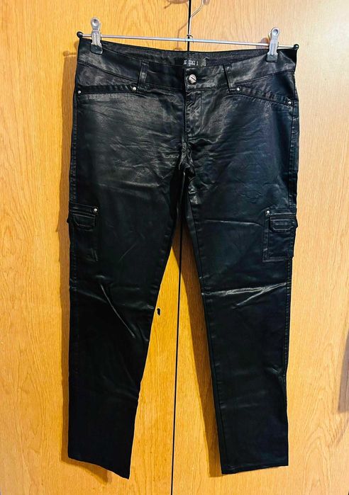 Ежедневни дамски панталони!