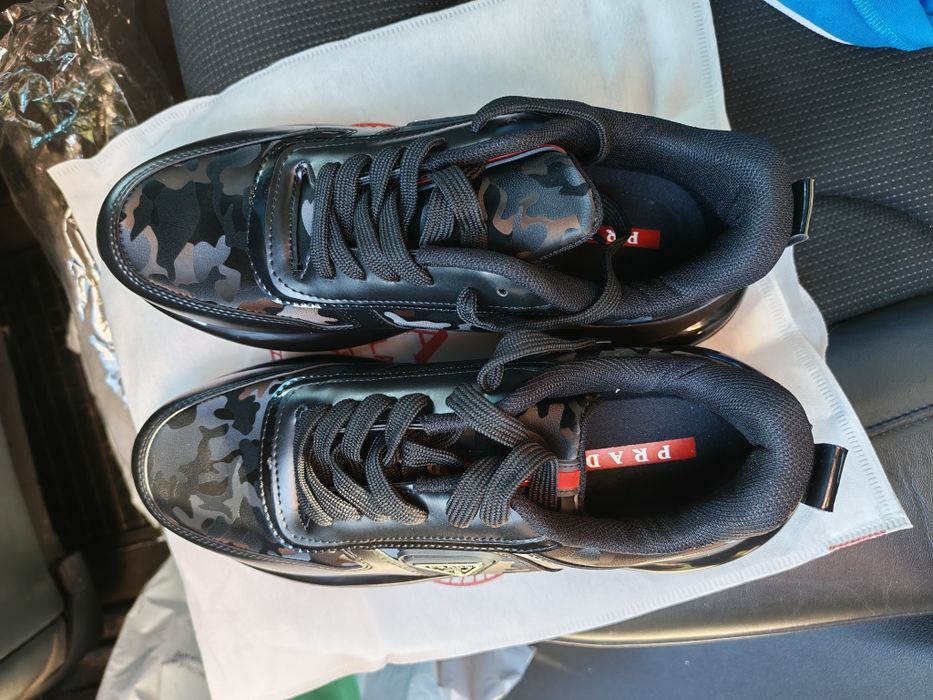 Маратонки Prada 43 номер