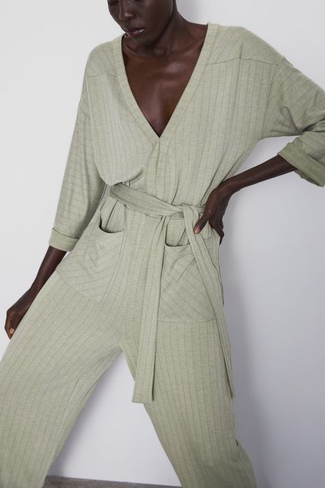 Salopeta khaki Zara