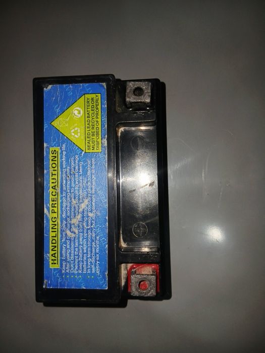Skuter akumlyator