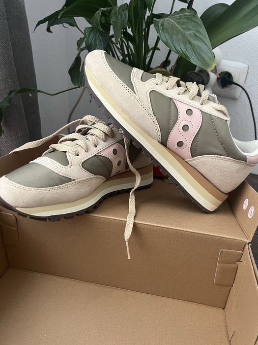 Saucony sneakers femei